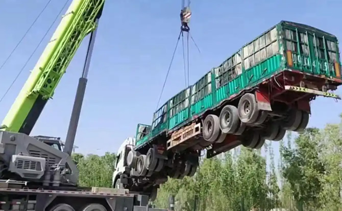 洪梅镇道路脱困救援案例